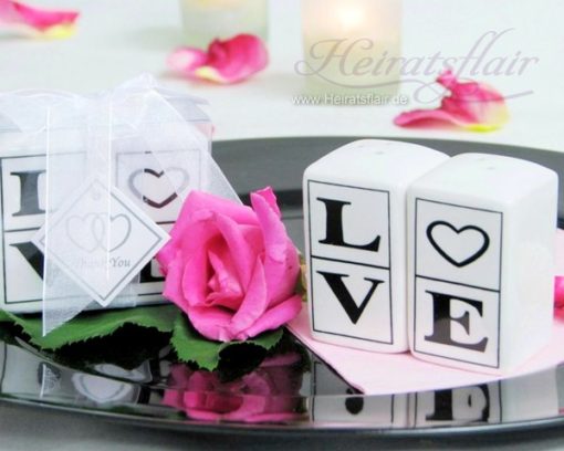 Salz- und Pfefferstreuer "LOVE"